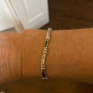 CZ Black and clear tennis bracelet EUC